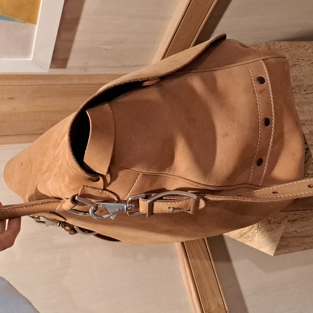 J. Peterman Company Leather Counterfeit MailBag - Picture 3 of 13